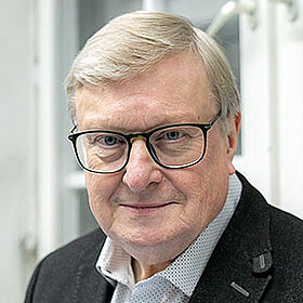 Karl-Josef Kuschel