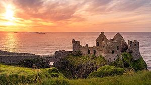 Dunluce Castle | © Dawid K Photography, shutterstock.com